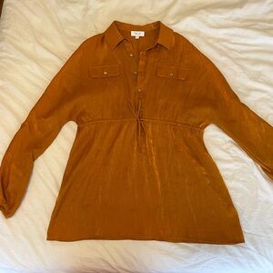 Cognac orange dress with long sleeves and front tie